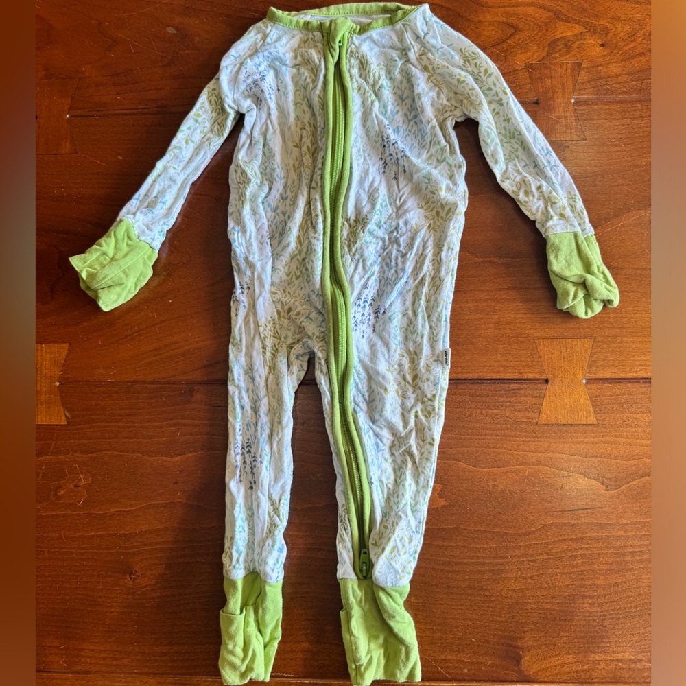 Little Sleepies Zipper Onsie 0-3 months
